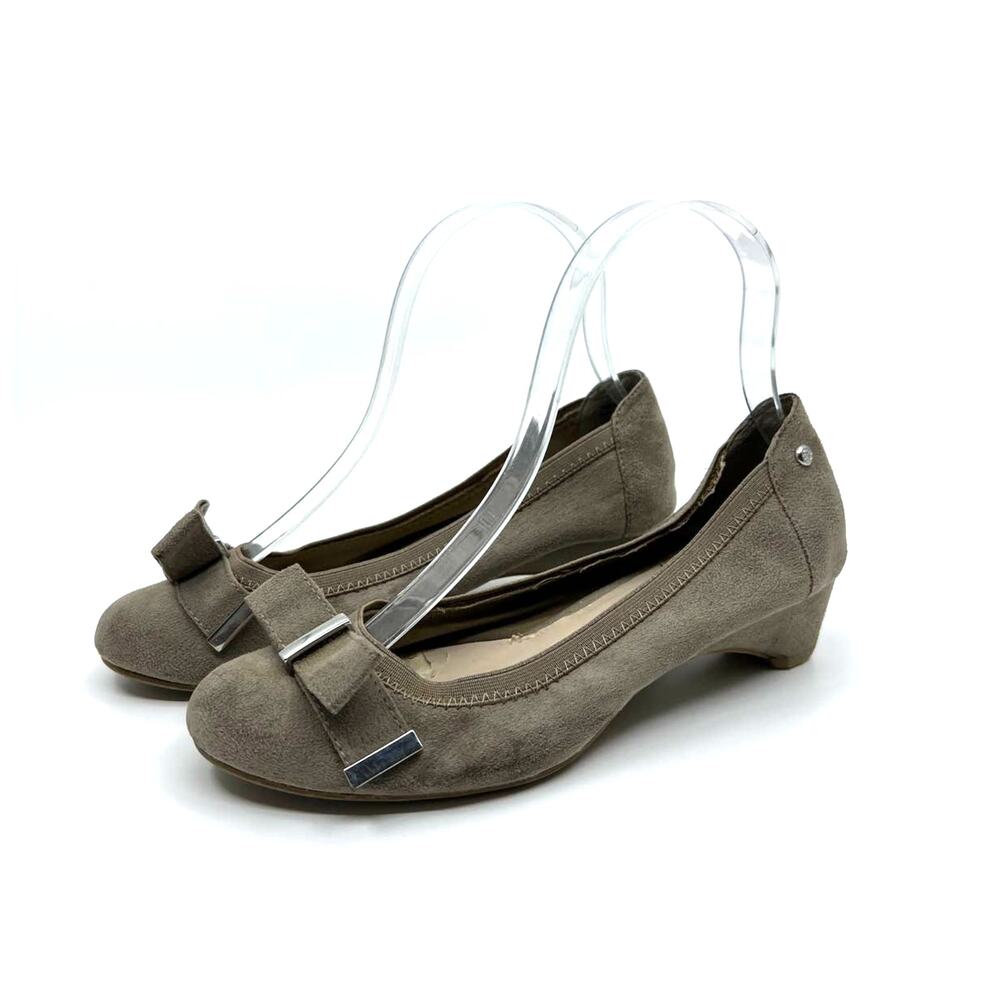 Dana Buchman Ballet Flats Bowtie Suede Women's 6 US